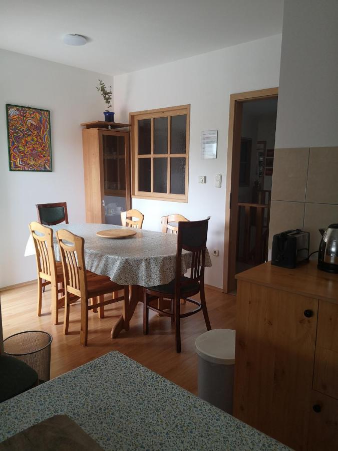 Csillag ház Apartamento Mosonmagyaróvár Exterior foto